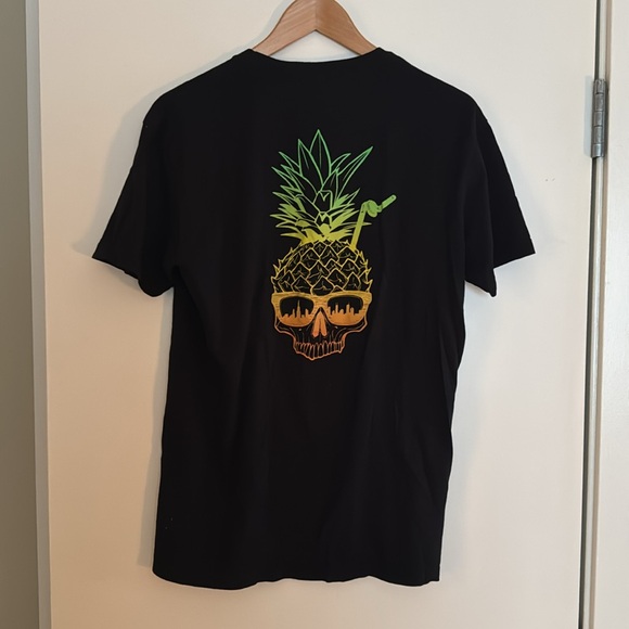 Three dots and a dash Chicago bar - Picture 2 of 7